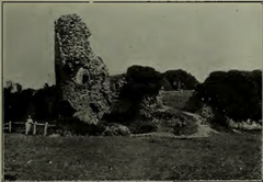 Pevensey Castle-page329-856px-Hastings of Bygone Days and the Present